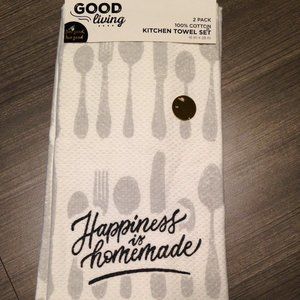 NWT "Happiness is Homemade" Kitchen Towel Set of 2.